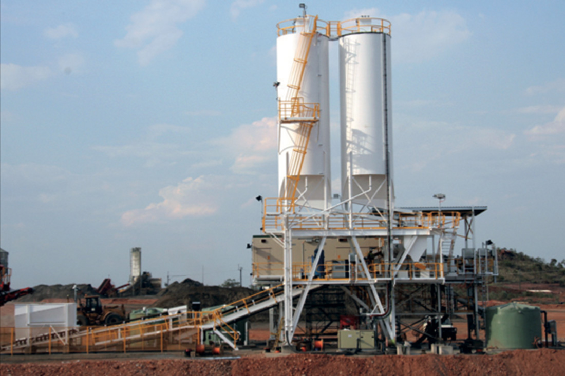Photo of backfill storage silos | featured image for Backfill Paste Plants.